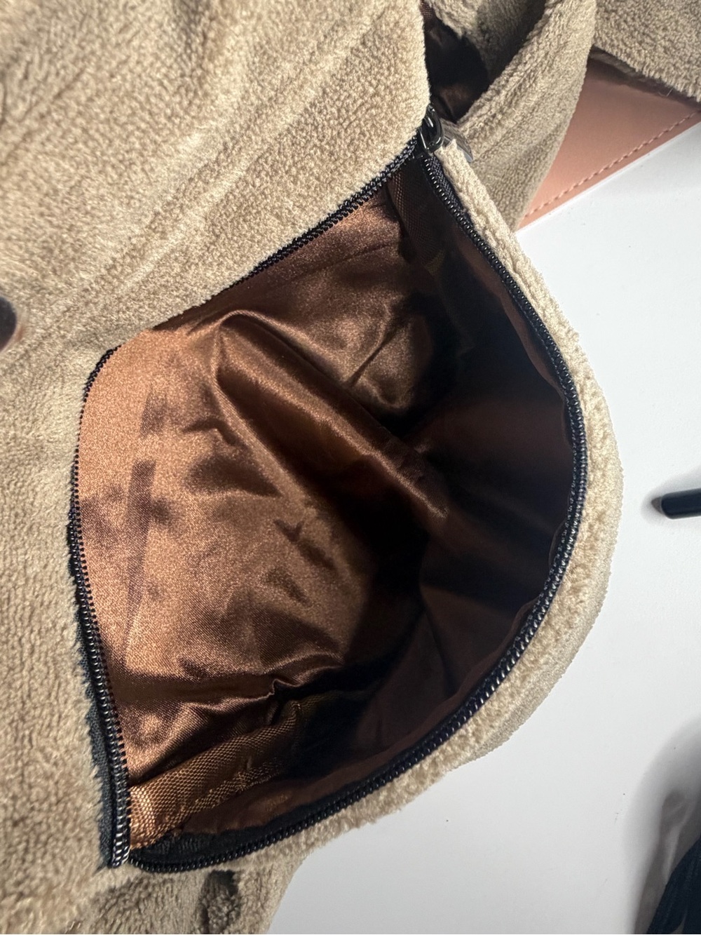 CHANEL Tan Terry Fluffy Cloth Shoulder Bag UNUSED - Picture 6 of 9